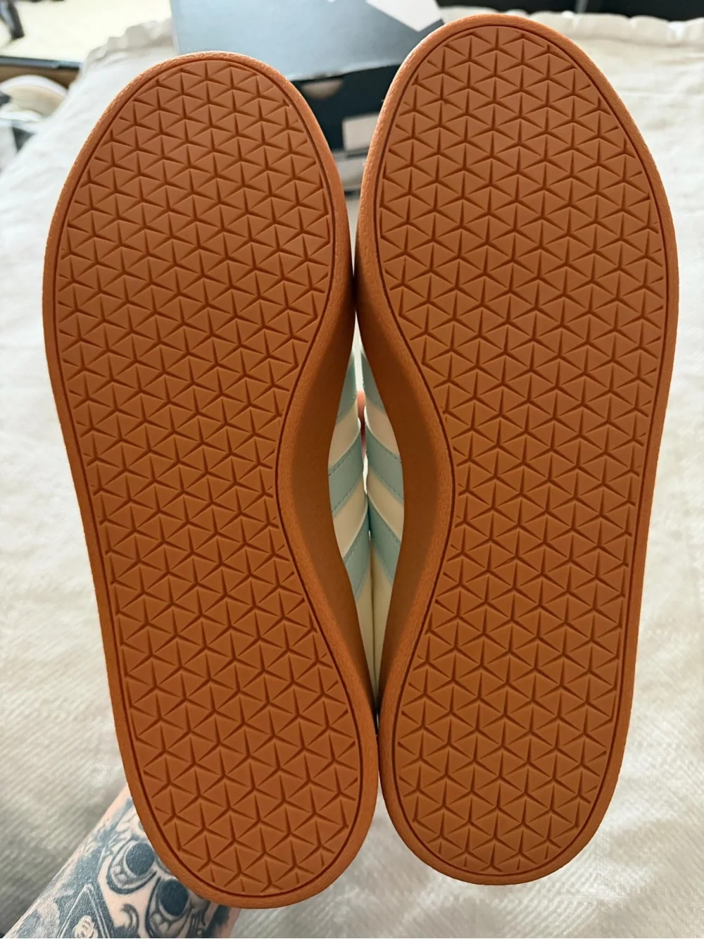 Adidas VL Court Base Women’s Sneakers - Cream, Light Blue & Gum - Picture 6 of 10